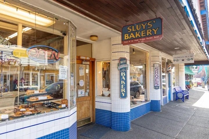 Sluys Bakery Signs